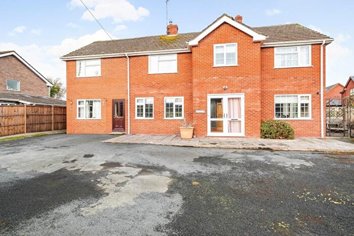6 Bedroom Detached House For Sale In Winforton, Hereford, HR3