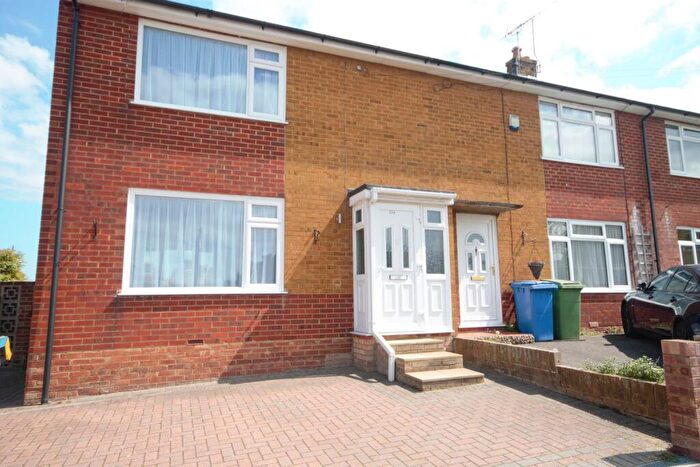 2 Bedroom End Of Terrace House For Sale In Plantation Road, Faversham, ME13