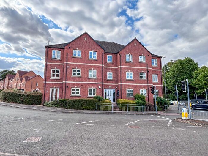 2 Bedroom Flat For Sale In Maple Leaf Gardens, Worksop, S80