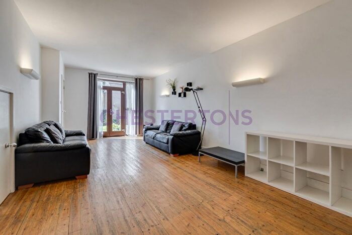 4 Bedroom Property To Rent In Gillender Street, East India And Lansbury, E14
