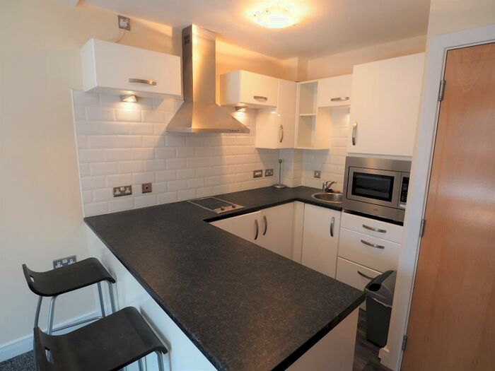 1 Bedroom Apartment To Rent In Baker Street Central, Baker Street, Hull, HU2
