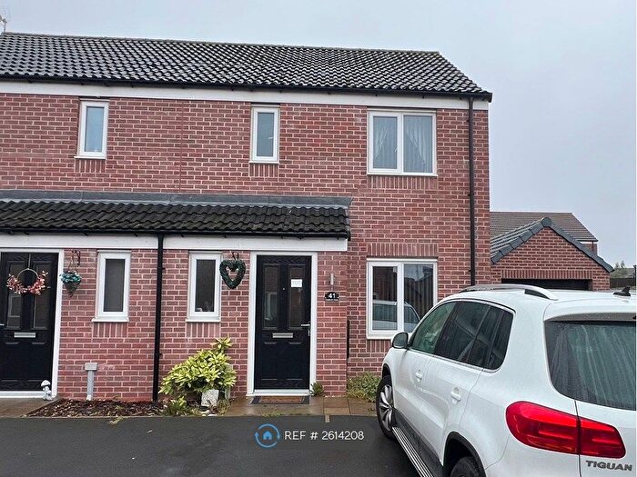 3 Bedroom Semi-Detached House To Rent In Chaffinch Close, Clipstone Village, Mansfield, NG21