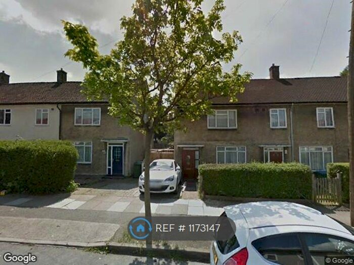 2 Bedroom Terraced House To Rent In Holburne Road, London, SE3