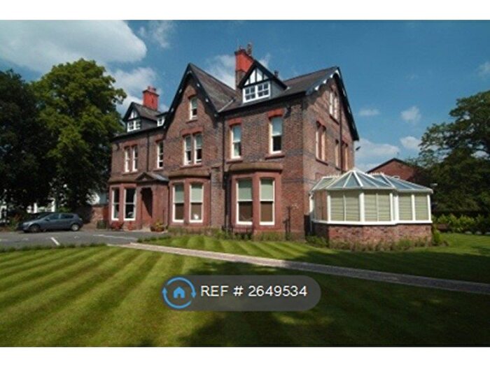 2 Bedroom Flat To Rent In Erlscote, Liverpool, L18