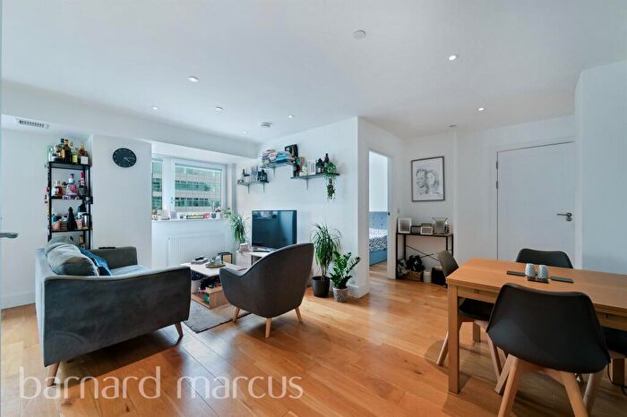 2 Bedroom Flat For Sale In Edridge Road, Croydon, CR0