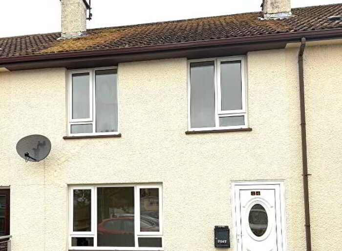 3 Bedroom Mid Terraced House For Sale In Glenview Park, Dungiven, BT47