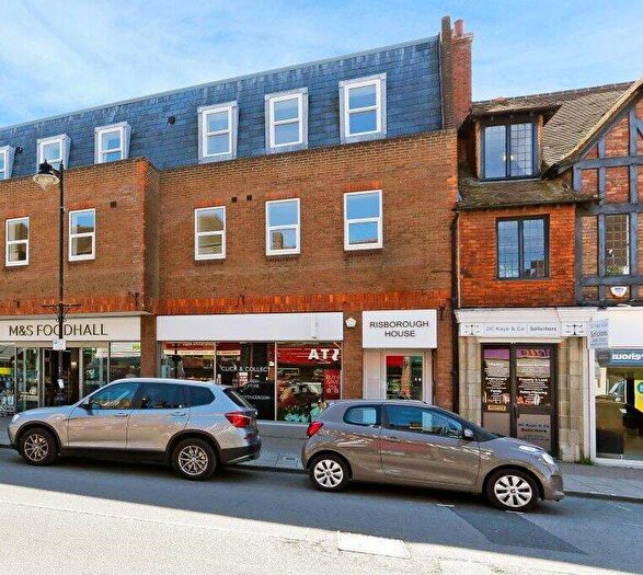 2 Bedroom Apartment For Sale In Sycamore Road, Amersham, HP6