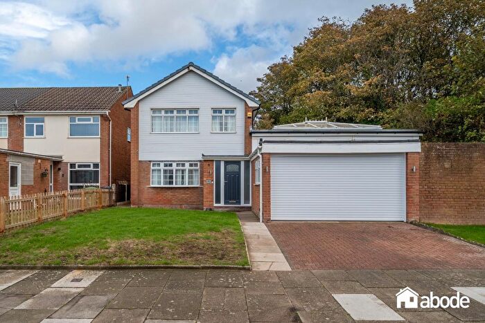 3 Bedroom Detached House For Sale In The Roundway, Hightown, Liverpool, L38