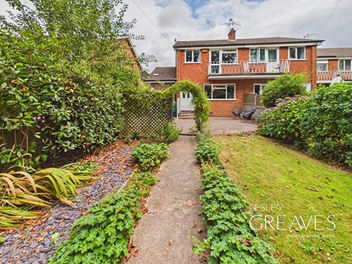 4 Bedroom Semi-Detached House For Sale In St. Helens Crescent, Burton Joyce, Nottingham, NG14