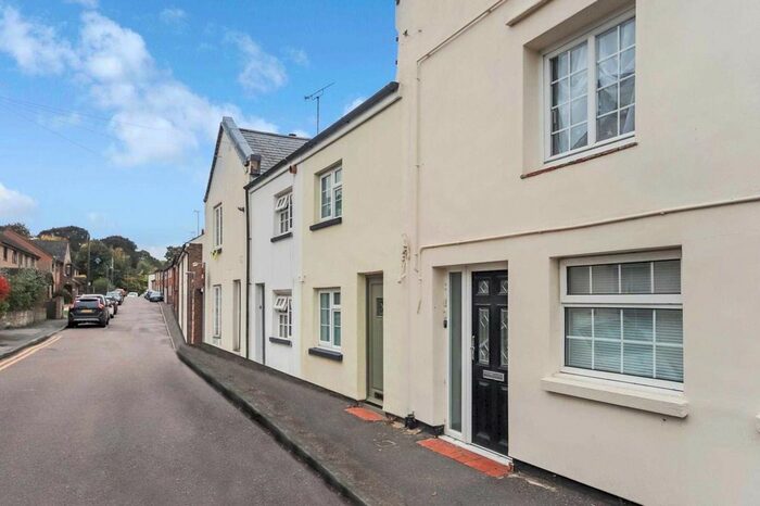 1 Bedroom Terraced House To Rent In King Street, Tring, HP23