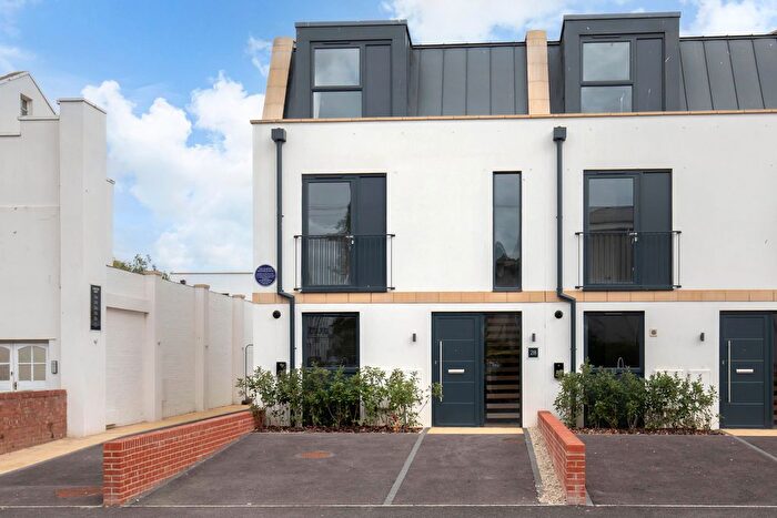 3 Bedroom End Of Terrace House To Rent In Carlton Street, Cheltenham, GL52