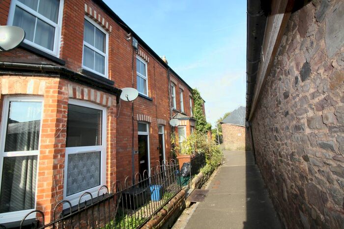 1 Bedroom Flat To Rent In Market Terrace, Tiverton EX16