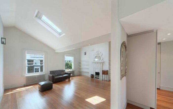 1 Bedroom Flat To Rent In Golborne Road, North Kensington, London W10