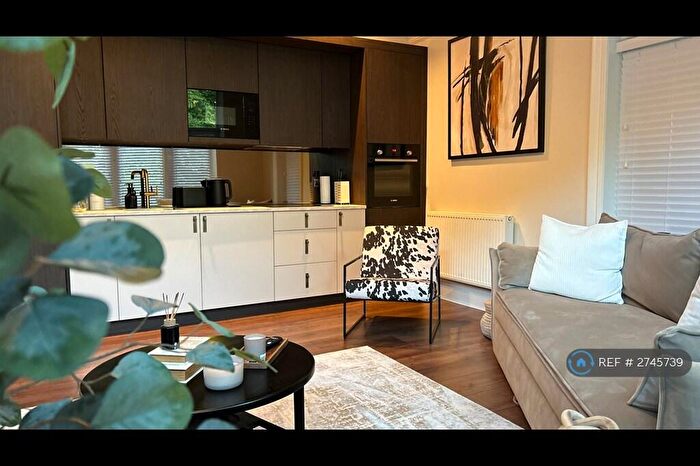 2 Bedroom Flat To Rent In Ullet Road, Liverpool, L17