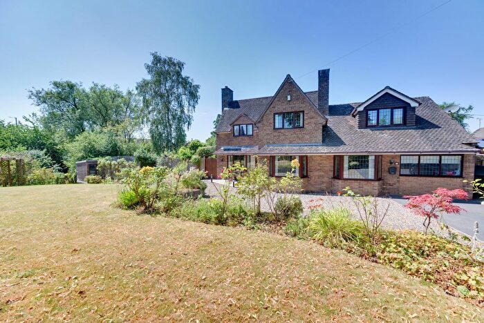4 Bedroom Detached House For Sale In Congleton Road, Biddulph, ST8