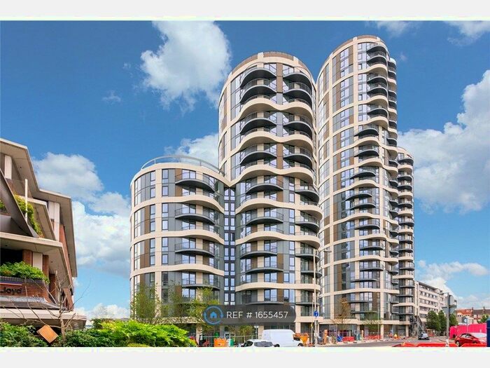 1 Bedroom Flat To Rent In The Heights, Barking, IG11