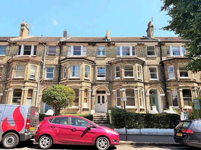 2 Bedroom Maisonette For Sale In Denmark Villas, Hove, BN3