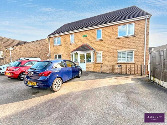 2 Bedroom Flat For Sale In School Street, Hemingfield, Barnsley, S73