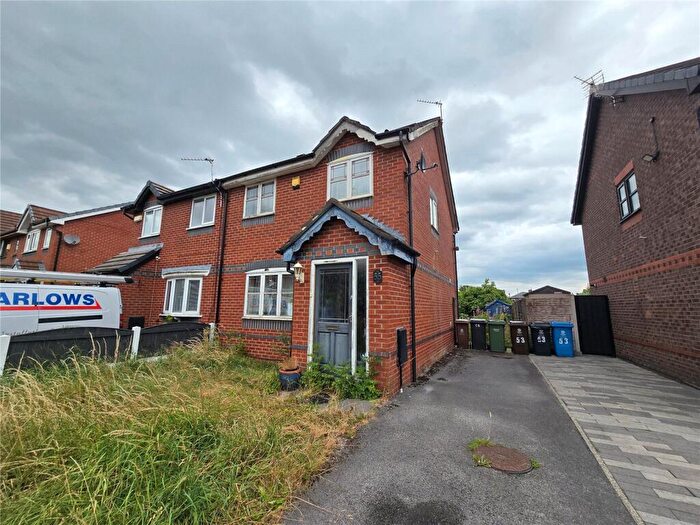 3 Bedroom Semi-Detached House For Sale In Ravenoak Drive, Failsworth, Manchester, Greater Manchester, M35