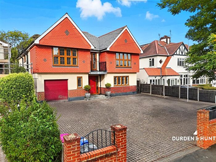 5 Bedroom Detached House For Sale In Western Road, Leigh-On-Sea, SS9