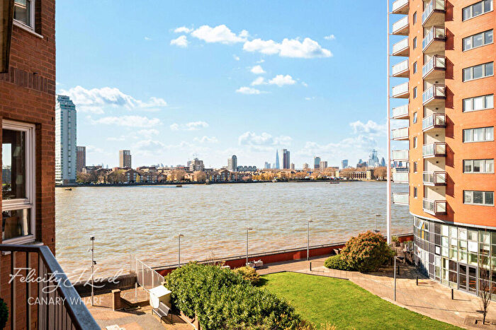 2 Bedroom Flat For Sale In Mercury Court, Homer Drive, London, E14