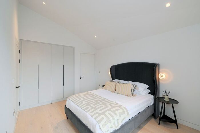 2 Bedroom Flat To Rent In Carnaby Lofts, Ganton Street, London, Soho, Greater London, W1F