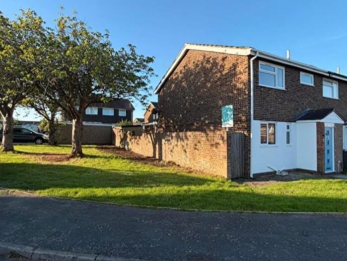 3 Bedroom House To Rent In Gainsborough Crescent, Eastbourne, BN23