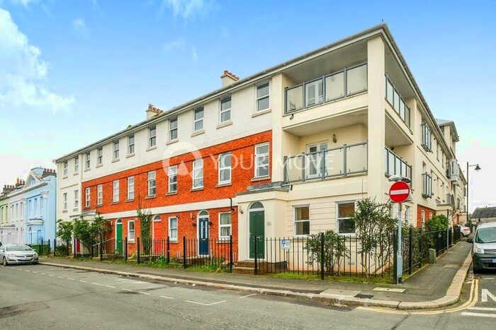 5 Bedroom Semi-Detached House To Rent In Emma Place, Plymouth, Devon, PL1