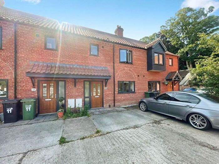3 Bedroom Terraced House For Sale In Old Mill Close, Whittington, PE33