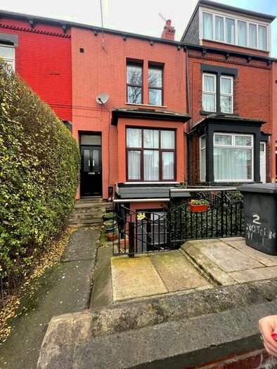 Studio To Rent In Noster Hill, Beeston, Leeds, LS11