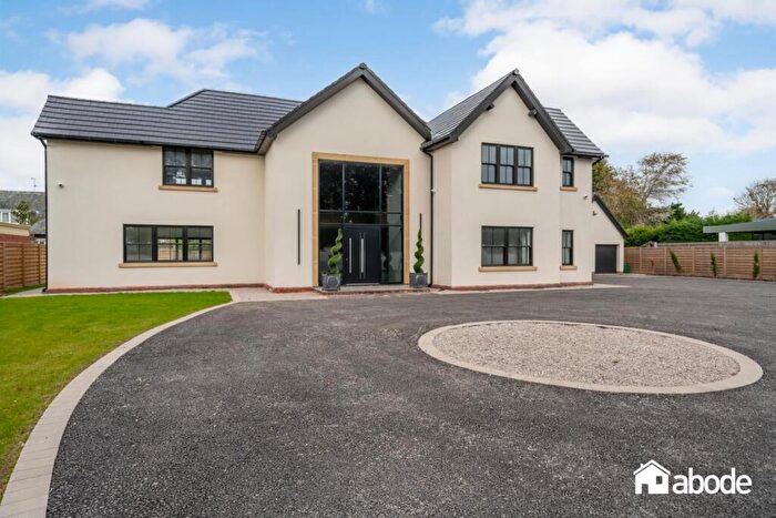 5 Bedroom Detached House For Sale In Derby Road, Formby, L37