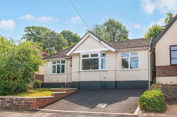 3 Bedroom Detached Bungalow For Sale In Purkess Close, Chandler's Ford, SO53