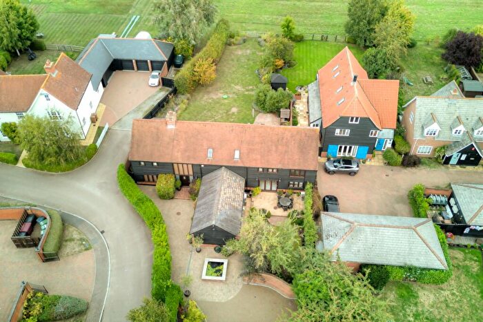 5 Bedroom Barn Conversion For Sale In Sandon Brook Place, Sandon, Chelmsford, Essex, CM2