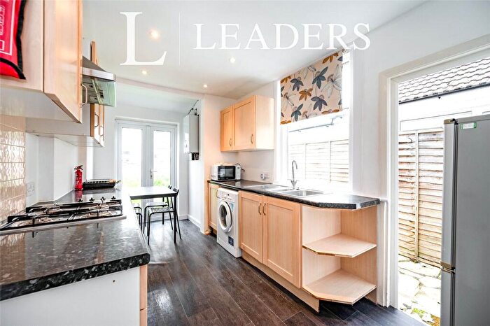 3 Bedroom Terraced House To Rent In Percy Road, PO4