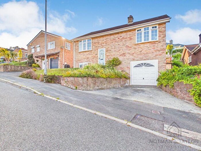 4 Bedroom Detached House For Sale In Hounster Drive, Millbrook, PL10