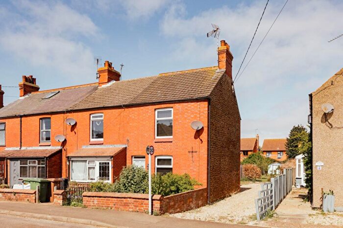 3 Bedroom End Of Terrace House For Sale In Charming Three Bedroom Cottage In Heacham, PE31