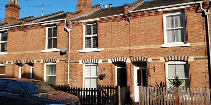 2 Bedroom Terraced House For Sale In Saltisford, Warwick, CV34