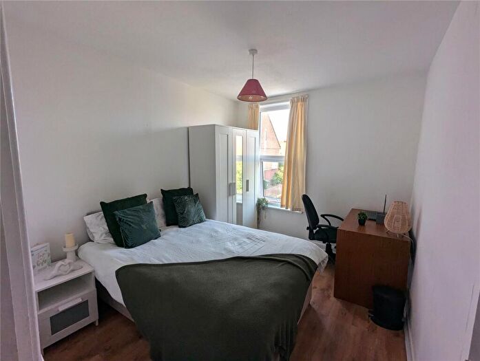 5 Bedroom House To Rent In Fawcett Road, Southsea, Hampshire, PO4