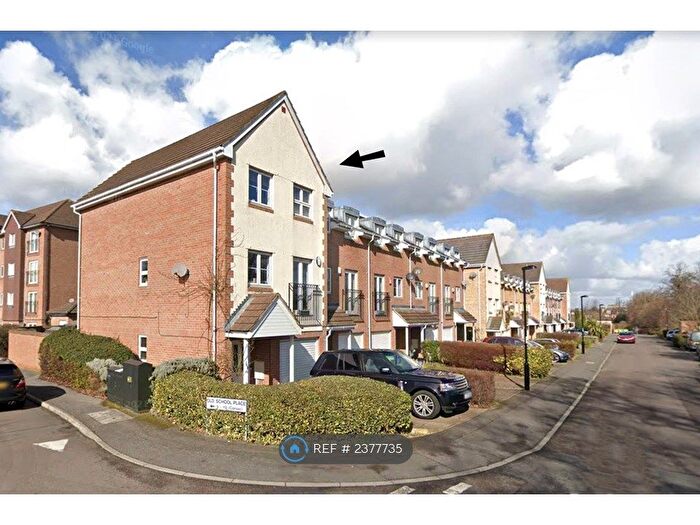 3 Bedroom End Of Terrace House To Rent In Old School Place, Croydon, CR0