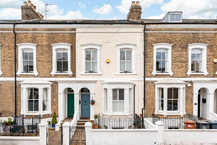 4 Bedroom Property To Rent In Villiers Street, Hertford, SG13