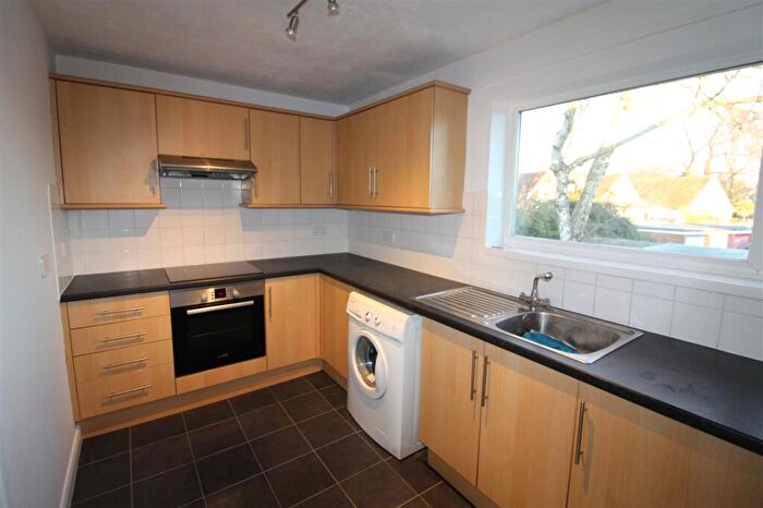 2 Bedroom Maisonette To Rent In Charnwood Close, Eastleigh, SO53
