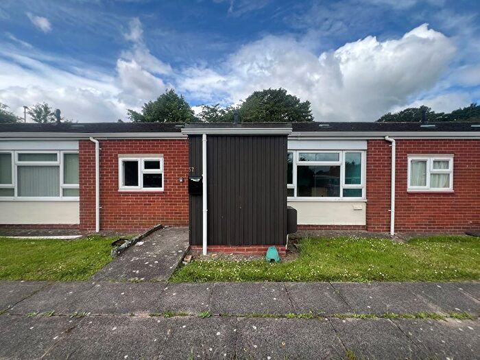 2 Bedroom Bungalow For Sale In York Road, Shrewsbury, SY1