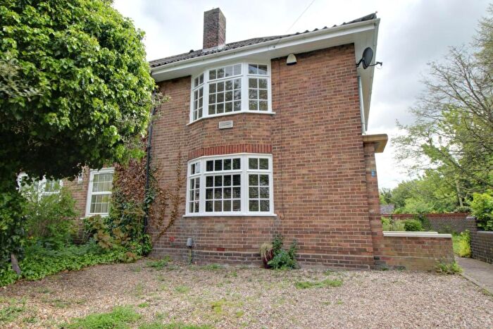 3 Bedroom End Of Terrace House For Sale In Talbot Square, Norwich, Norfolk, NR3