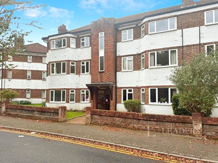 2 Bedroom House To Rent In Garrison Court, Hitchin, SG4