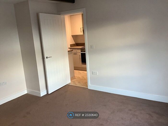 1 Bedroom Flat To Rent In Front Street, Acomb, York, YO24