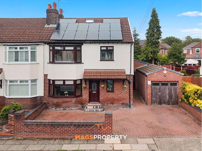 4 Bedroom Semi Detached House For Sale In Kingsmead Drive, Liverpool, L25