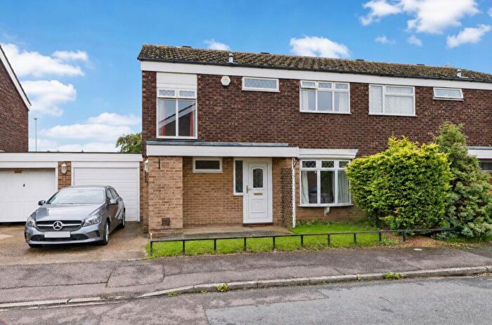 3 Bedroom Semi-Detached House For Sale In The Almonds, Kempston, Bedford, MK42