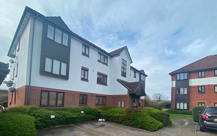1 Bedroom Flat To Rent In Brimfield Road, Purfleet-On-Thames, RM19