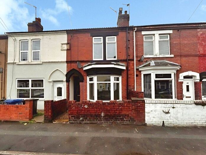 3 Bedroom Terraced House To Rent In West End Avenue, Doncaster, South Yorkshire, DN5