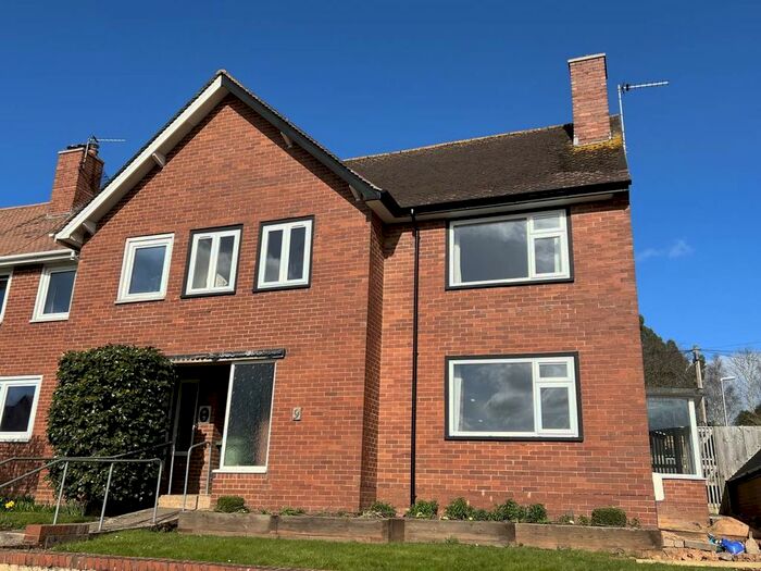 3 Bedroom Property To Rent In Elizabeth Avenue, Exeter, EX4